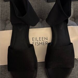 Eileen Fisher Women's Elegant Black Sandals